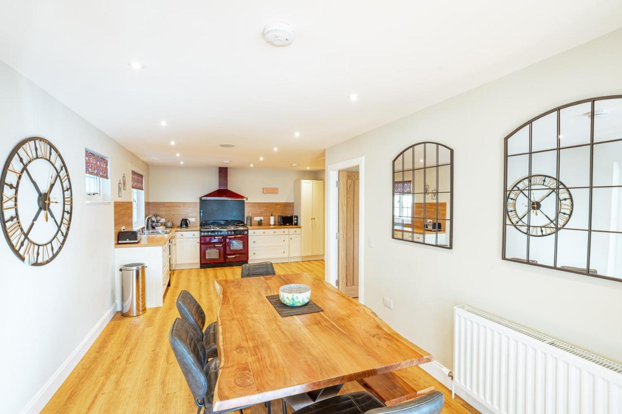 Sparrowhawk Cottage With Hot Tub Newton Stewart Extérieur photo