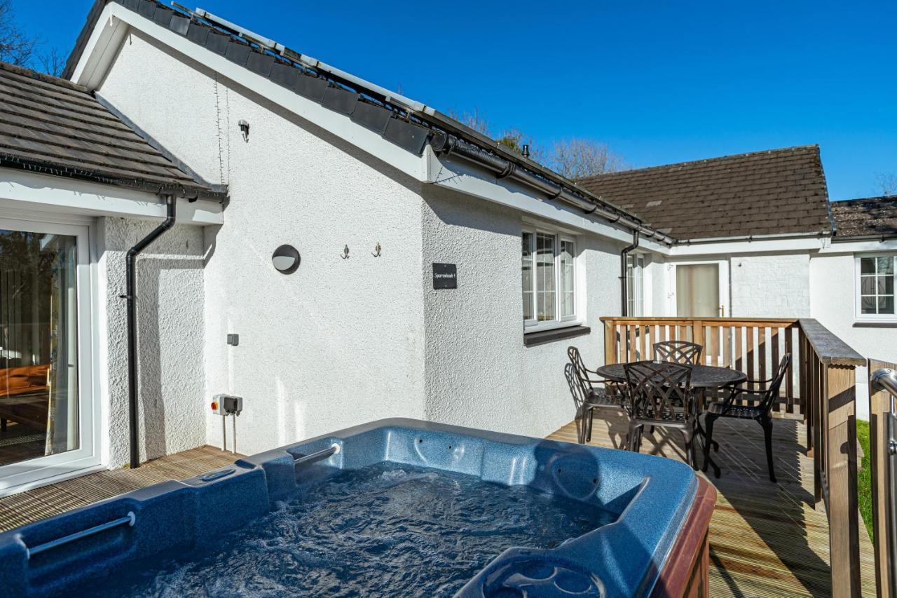 Sparrowhawk Cottage With Hot Tub Newton Stewart Extérieur photo