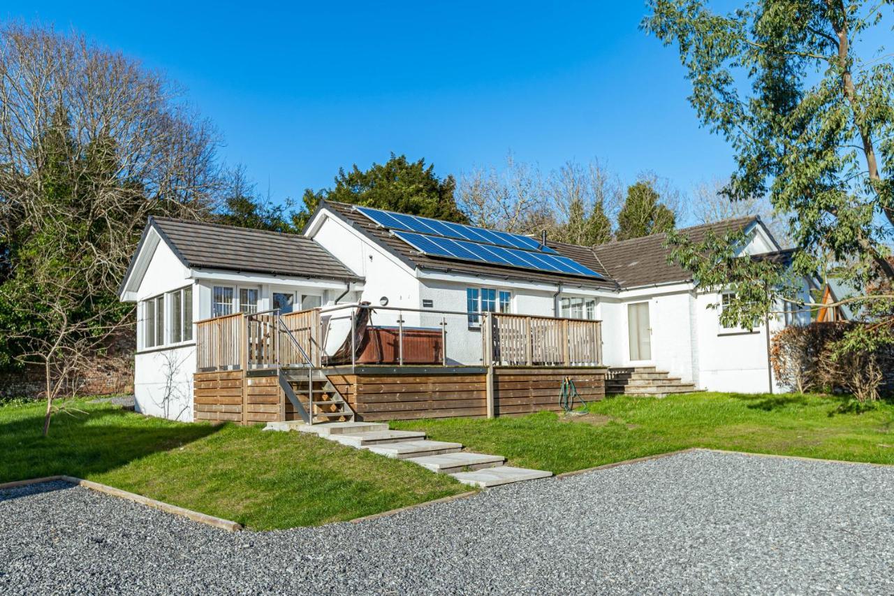 Sparrowhawk Cottage With Hot Tub Newton Stewart Extérieur photo
