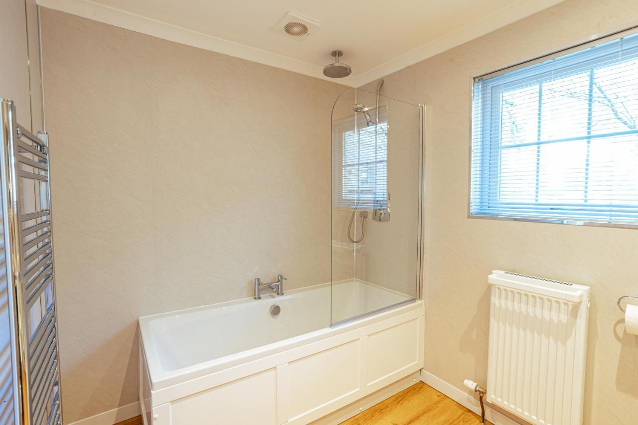 Sparrowhawk Cottage With Hot Tub Newton Stewart Extérieur photo